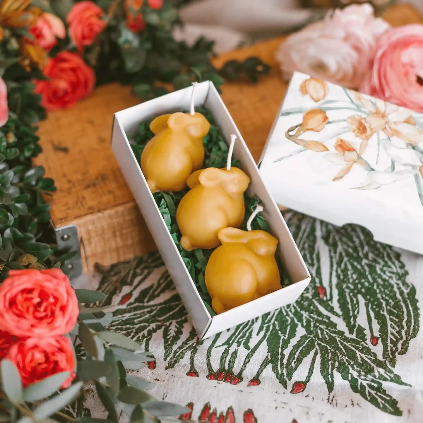 Bičių vaško VELYKŲ žvakės ZUIKIAI | 3 vnt