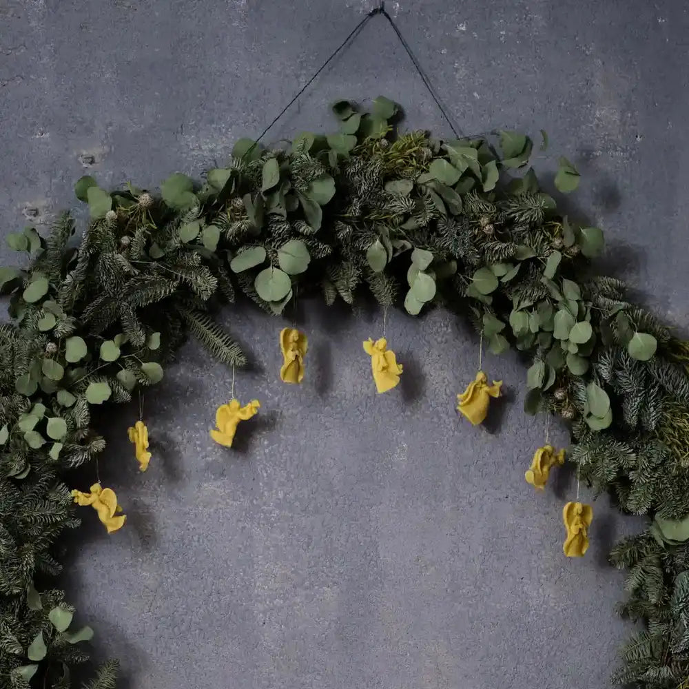 natūralūs kalėdiniai žaisliukai angelai angeliukai