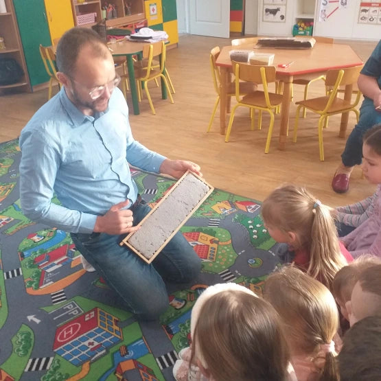 Edukacija vaikams apie bites ir bičių produktų degustacija