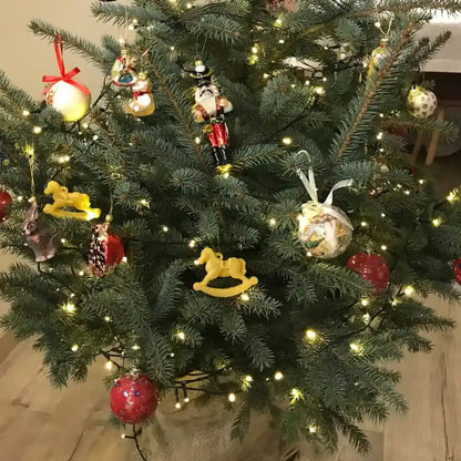 Vaškiniai eglutės žaisliukai arkliukai